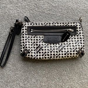 Authentic Large Coach Black/White Wristlet